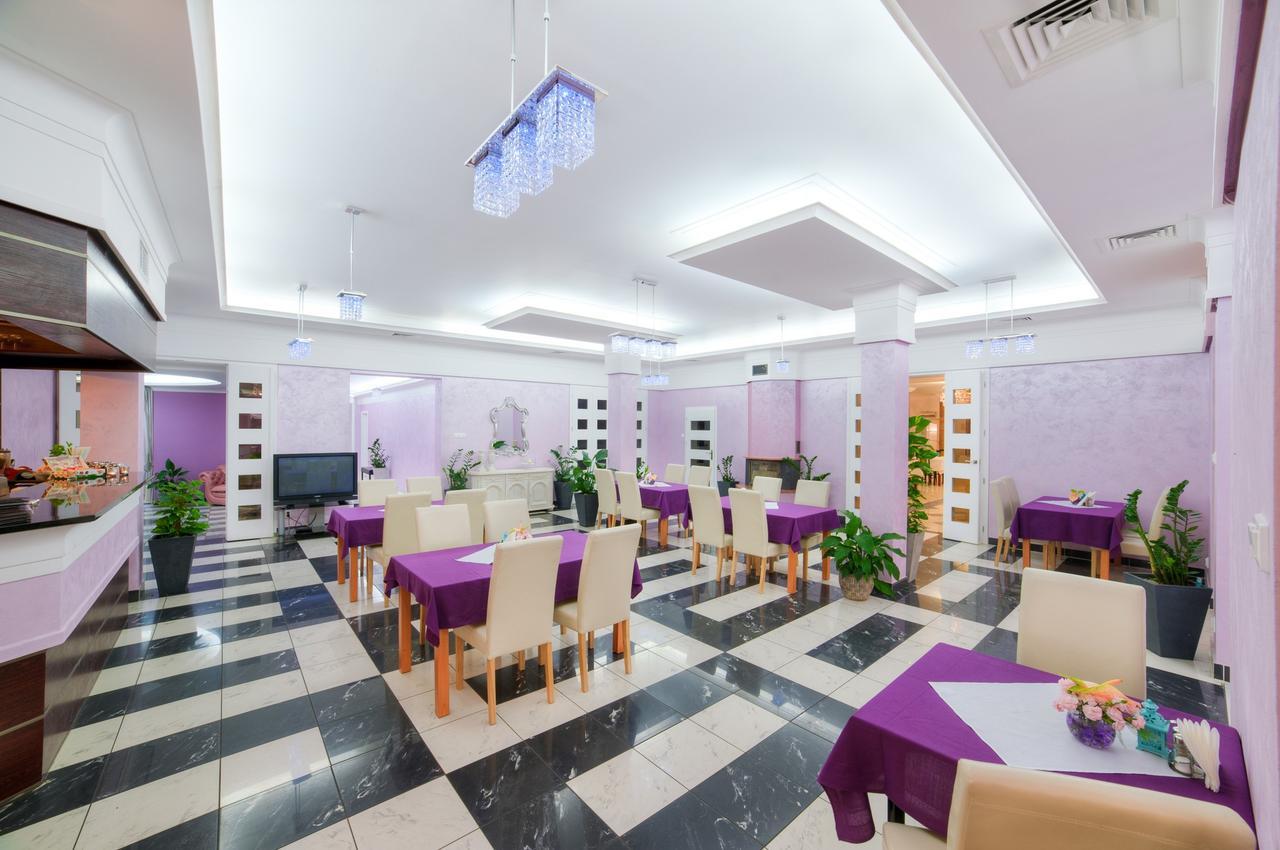 Imperium - Hotel Restauracja Firlej Eksteriør bilde