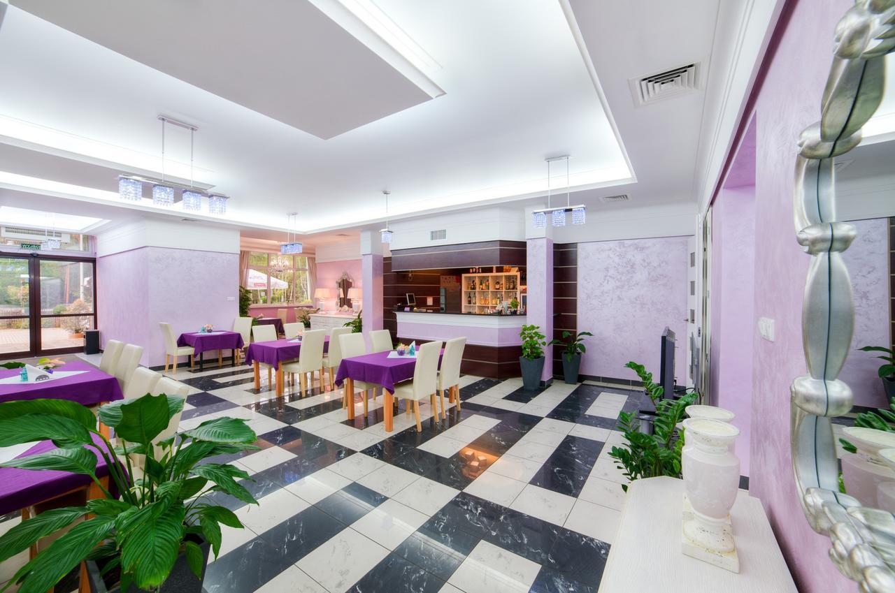 Imperium - Hotel Restauracja Firlej Eksteriør bilde