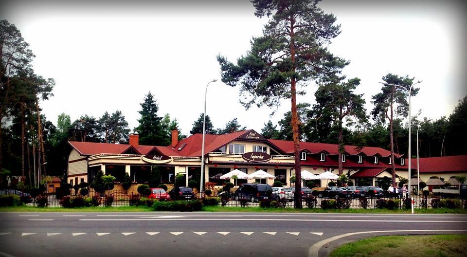 Imperium - Hotel Restauracja Firlej Eksteriør bilde